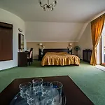 Bed & Breakfast Laura 3*