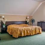 Bed & Breakfast Laura 3*