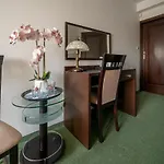 Laura Bed & Breakfast