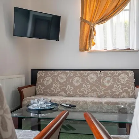 Laura 4* Władysławowo