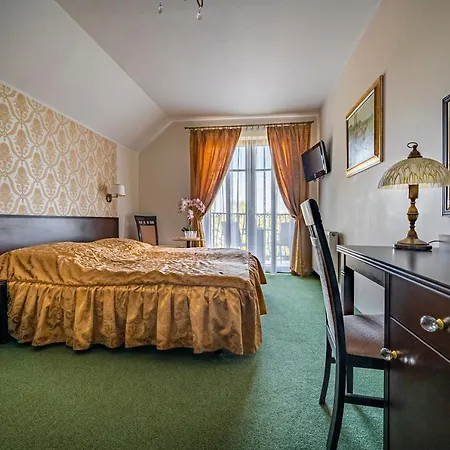 Laura Władysławowo