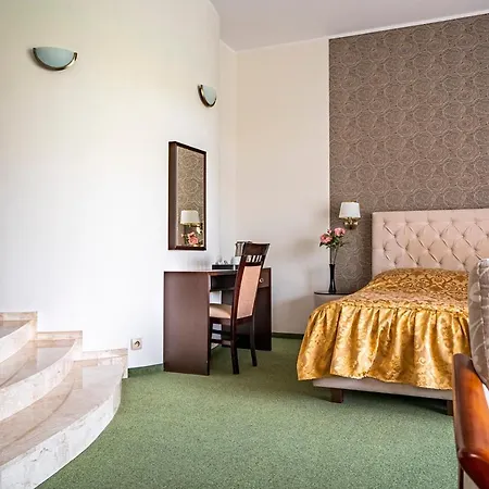 Laura 4* Władysławowo