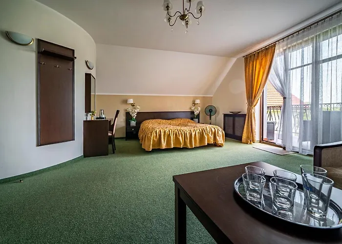 住宿加早餐酒店 Laura Władysławowo