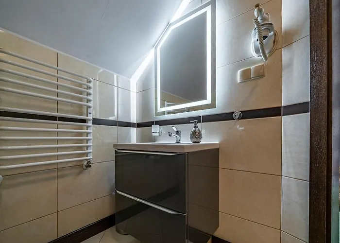 Laura 住宿加早餐酒店 4*